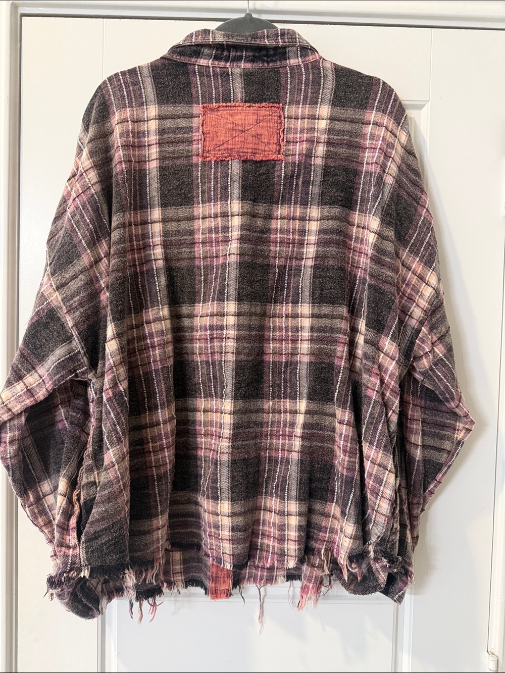 Oli & Hali Multicolor Plaid Button-Down Shirt with Star Appliqué - Picture 4 of 4